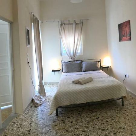 أرتيميدا Sunshine'S House Near The Beach, 10 Min From The Airport المظهر الخارجي الصورة