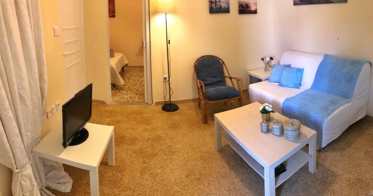 أرتيميدا Sunshine'S House Near The Beach, 10 Min From The Airport المظهر الخارجي الصورة