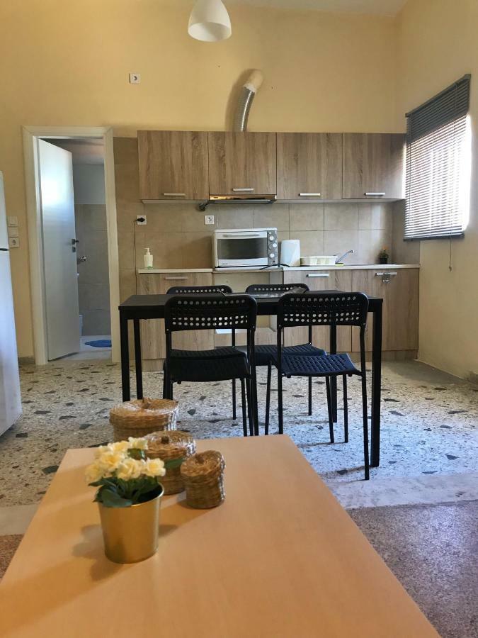 أرتيميدا Sunshine'S House Near The Beach, 10 Min From The Airport المظهر الخارجي الصورة